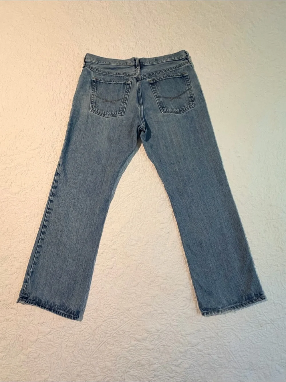 Gap 1969 Easy Fit Jeans | Size 34x30 | Light Wash Denim